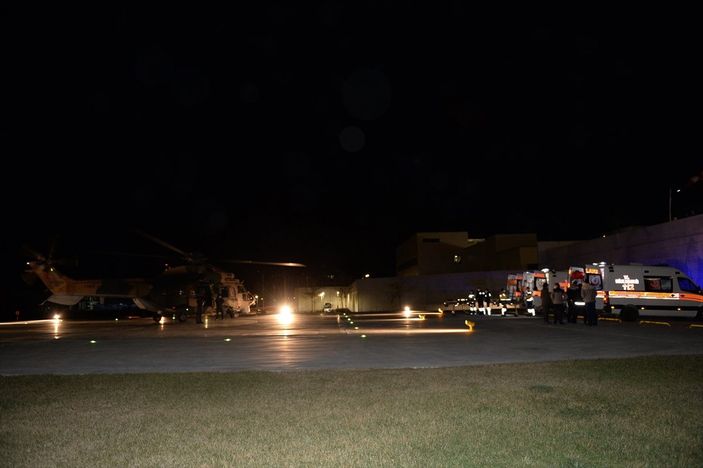 Eskişehir'de dağlık alanda mahsur kalan 4 kişi kurtarıldı