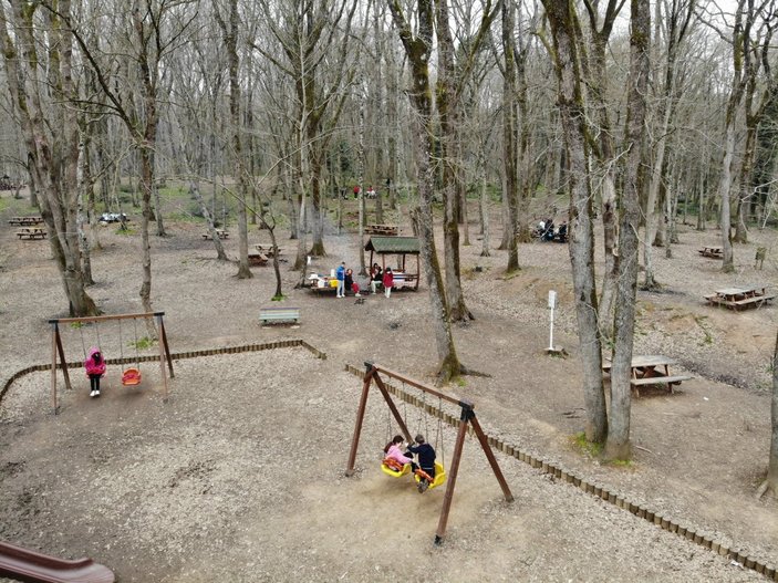 Belgrad Ormanı’nda piknik yoğunluğu havadan görüntülendi