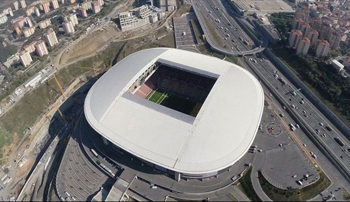 Galatasaray, stadın üstüne güneş enerji santrali kuruyor