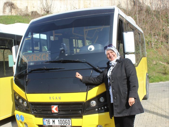 Bursa'da binmeye korktukları kadın şoförün aracının müdavimi oldular