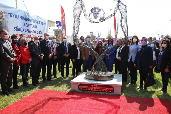 Aydın'da 'Eşitlik' heykeli törenle açıldı