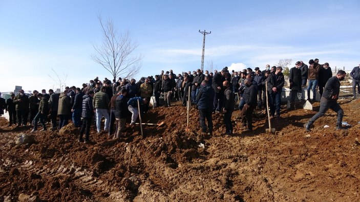 Van’da kan davası yüzünden 4 çocuk babası adam öldürüldü