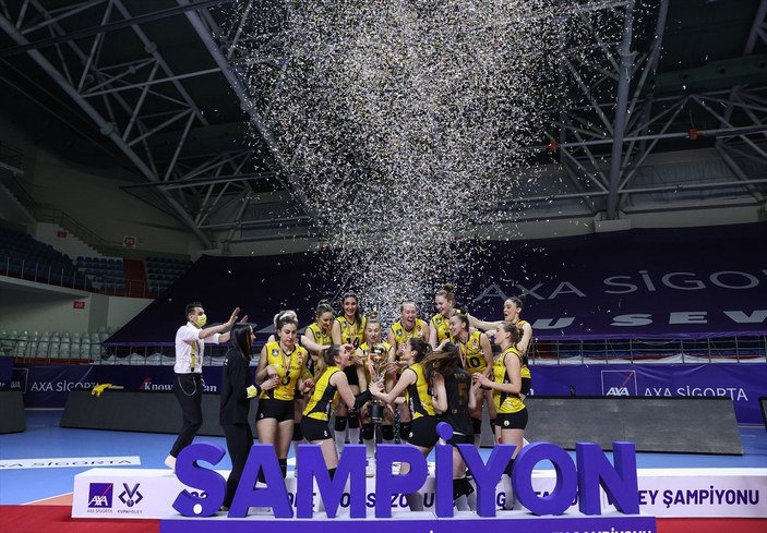 VakıfBank Kupa Voley'de 7. kez şampiyon