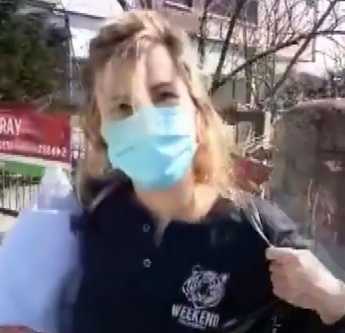 İstanbul'da Miraç Kandili pankartını söküp evine götürdü