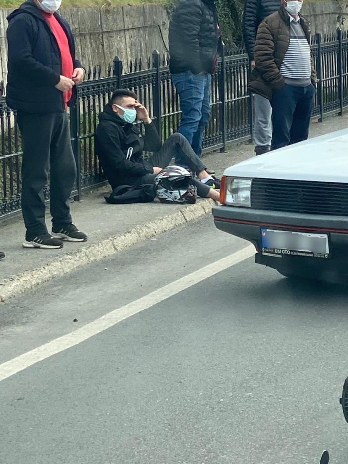 Zonguldak’ta kamyonet ile motosiklet çarpıştı