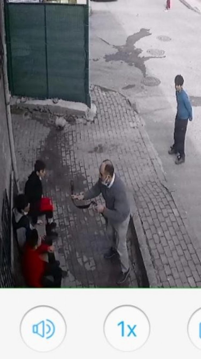 İstanbul'da küçük çocuklara kemerli saldırı