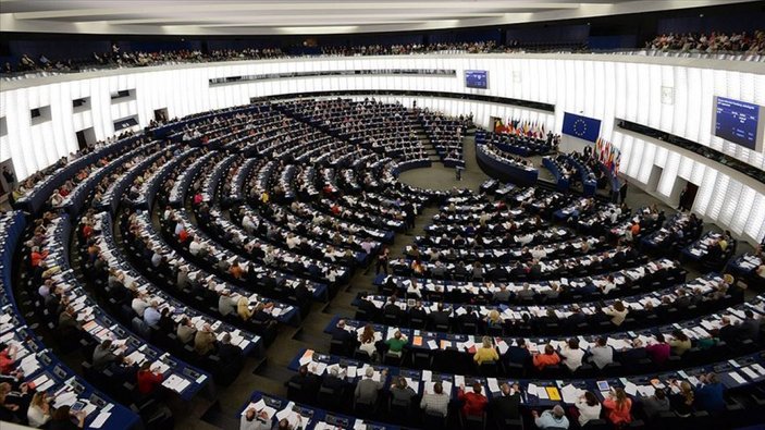 Avrupa Parlamentosu: Türkiye Suriye'den askerlerini çeksin