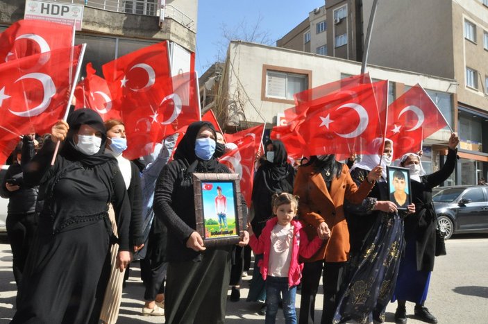 Şırnak anneleri 'Kahrolsun PKK' sloganlarıyla yürüdü