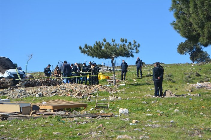 Balıkesir’de boş arazide poşetin içinden bebek cesedi çıktı