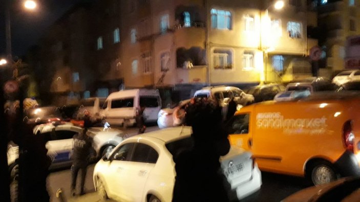 Güngören'de kaza sonrası kavgayı polis biber gazıyla ayırdı