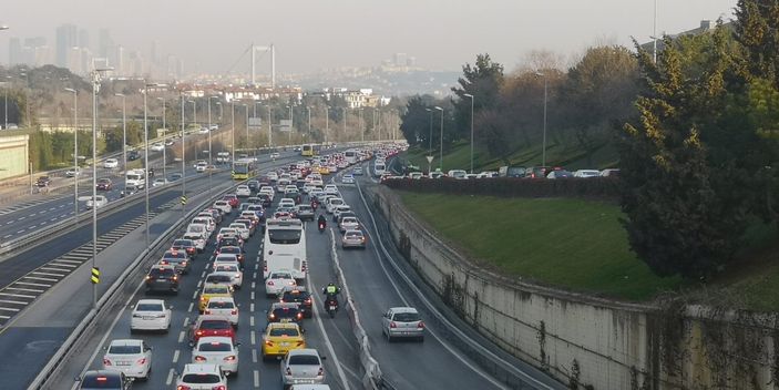 15 Temmuz Şehitler Köprüsü'nde trafik yoğunluğu