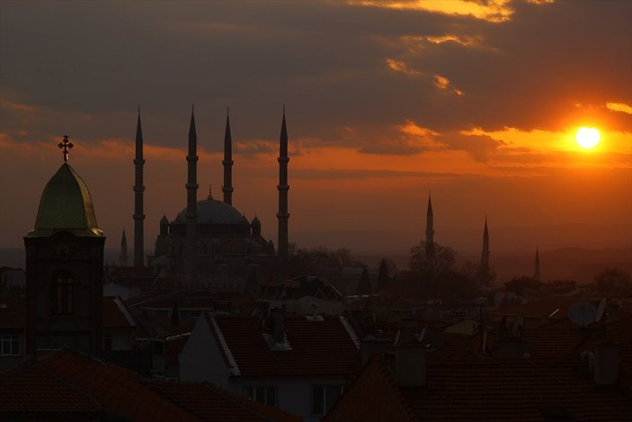 Selimiye Camisi, 4.5 asırdır azametiyle görenleri hayran bırakıyor