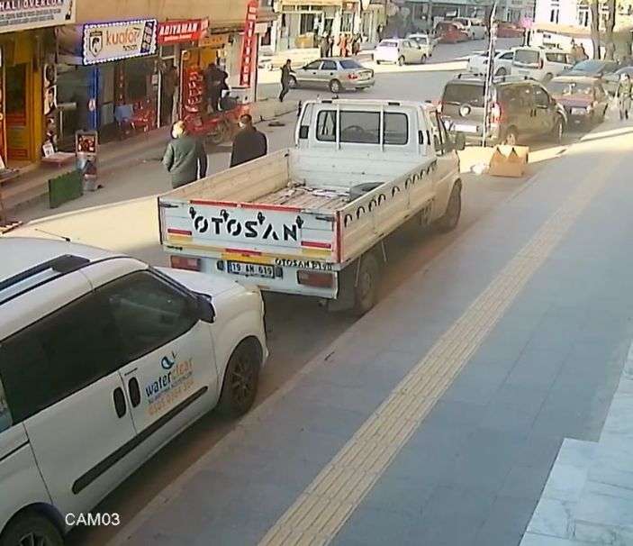 i Çorum'da silahlı saldırıda bacağından vuruldu