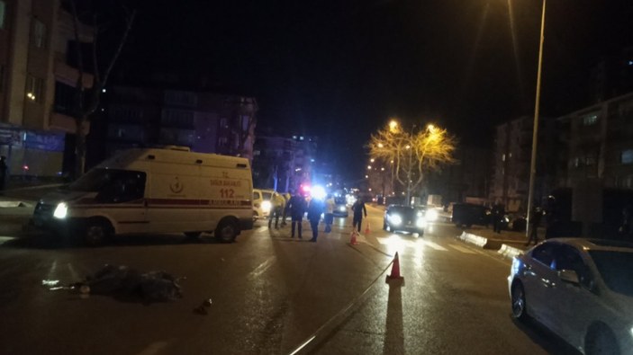 Çorum’da kaza: Anne öldü, 1’i çocuk 2 kişi yaralandı