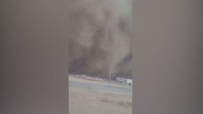 Moğolistan'ı dev toz fırtınası vurdu