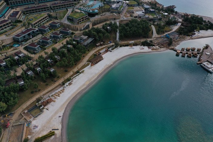 Bodrum'da sahile serilen beyaz kum gerçeği ortaya çıktı: Yüzde 55'i mermer tozu