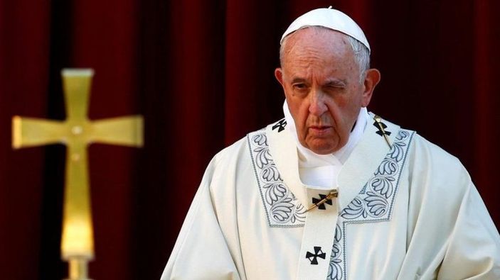 Elton John'dan Vatikan'a tepki