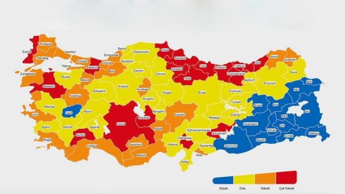 Risk haritasında batı bölgesinin tek mavi rengi Uşak, sarı sınırına ulaştı