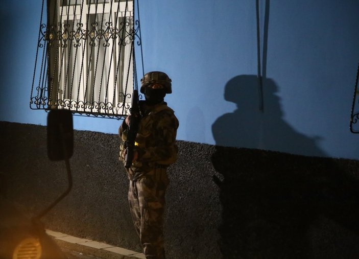 Adana'da PKK'KCK operasyonu: 15 kişi yakalandı
