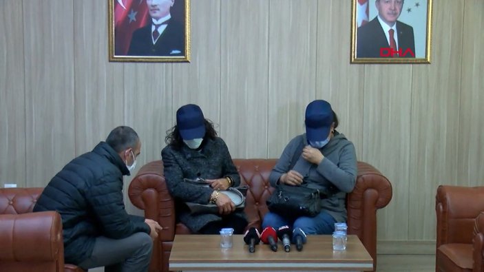 Mardin'de iki aile PKK'dan kaçan evlatlarına kavuştu