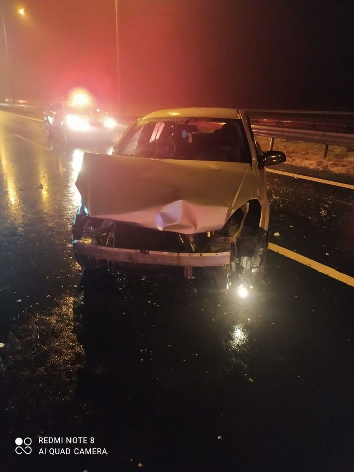 i Ankara'da kaza yapan araca yardıma gitti canından oldu