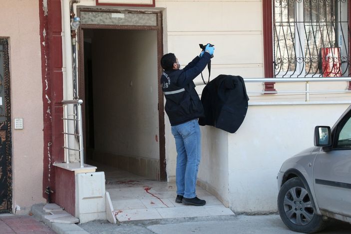 d Tokat'ta eşiyle ilişkisi olduğunu iddia etti: 38 yerinden bıçakladı