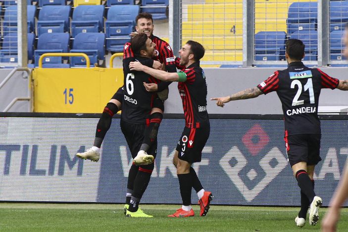 Gençlerbirliği Fenerbahçe'den sonra Kasımpaşa'yı da yendi