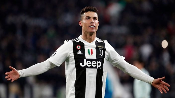 Cristiano Ronaldo 2019-2020 sezonunun en iyi futbolcusu seçildi