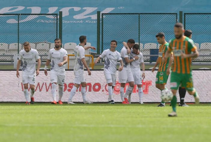 Konyaspor, Alanyaspor'u Cikalleshi'nin golüyle geçti