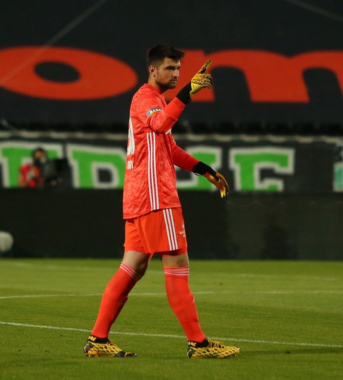 Mert Hakan ve Ersin Destanoğlu'na yakın takip