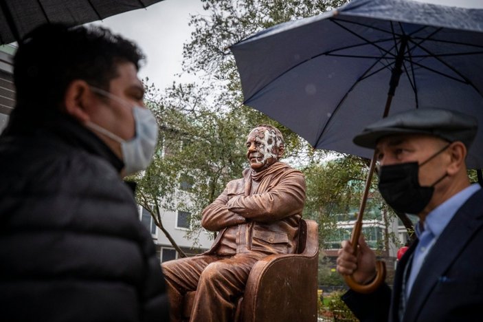 Tunç Soyer, Bekir Coşkun heykeline yapılan saldırı sonrası incelemelerde bulundu