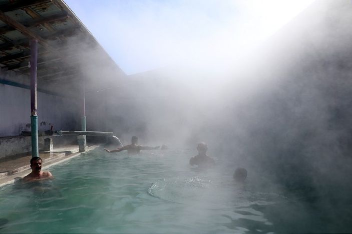 Ağrı'da Diyadin kaplıcaları ilgi görüyor