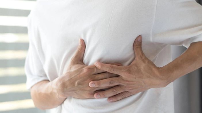 Erkeklerin meme kanserine karşı dikkat etmesi gereken belirtiler