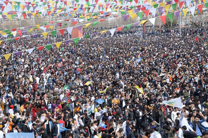 Diyarbakır'da Nevruz kutlamaları: 68 şüpheli serbest kaldı
