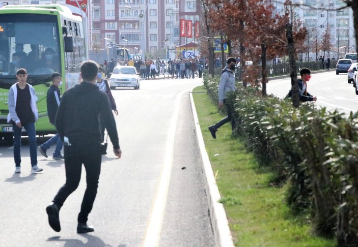 Diyarbakır'da Nevruz kutlamaları: 68 şüpheli serbest kaldı