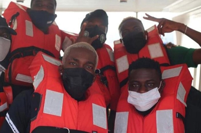 Nijerya güvenlik nedeniyle Benin'e tekneyle gitti