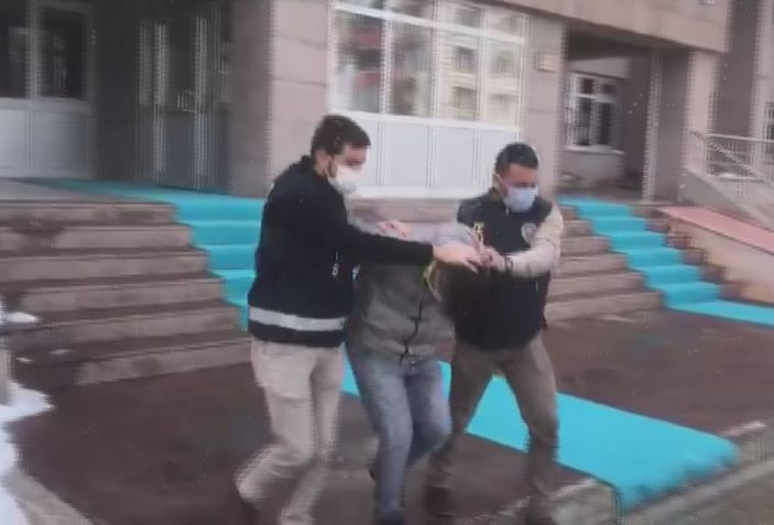 İ Yozgat'ta sosyal medya üzerinden dolandırıcılık yapan şahıs yakalandı