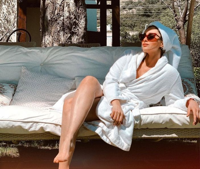 Hande Doğandemir detoks kampında