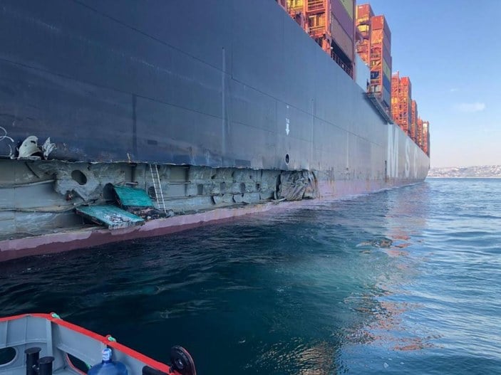 İstanbul Ambarlı Limanı'nda konteyner gemisi, iskeleye çarptı