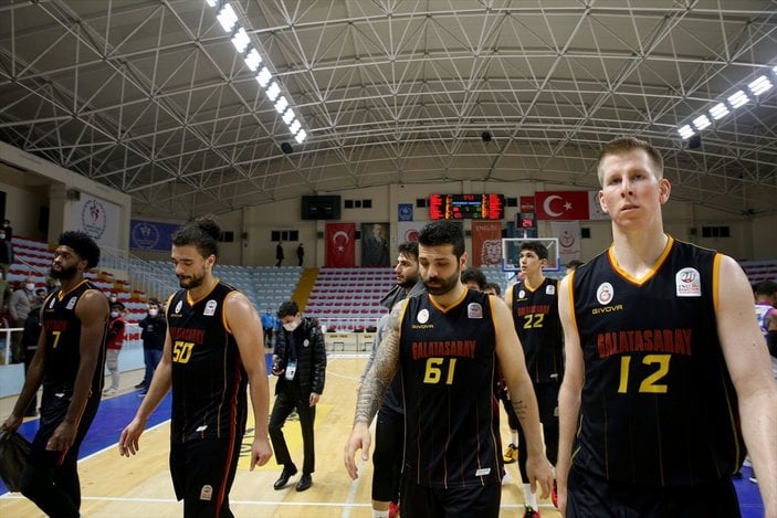 Büyükçekmece Basketbol - Galatasaray maçında olay çıktı