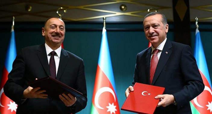Azerbaycan - Türkiye arası kimlikle seyahatler 1 Nisan'da başlıyor