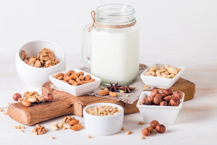 Veganların tercih edebileceği 8 süt alternatifi