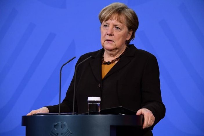 Angela Merkel: Virüsü birlikte yeneceğiz