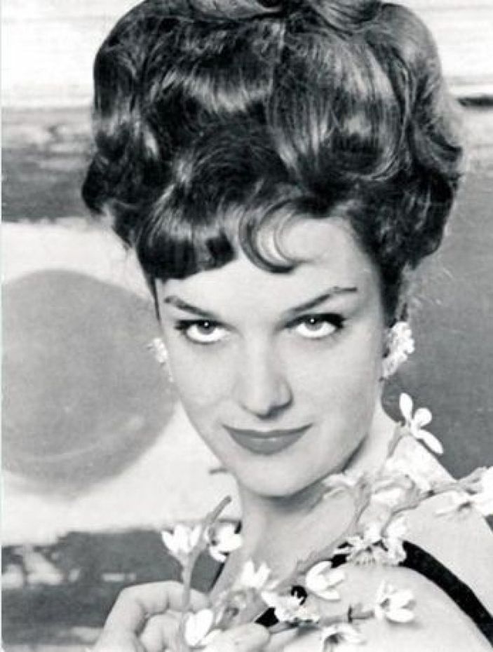 Selda Alkor kimdir? Menajerimi Ara konuğu Selda Alkor kaç yaşında, nereli? Selda Alkor biyografisi..