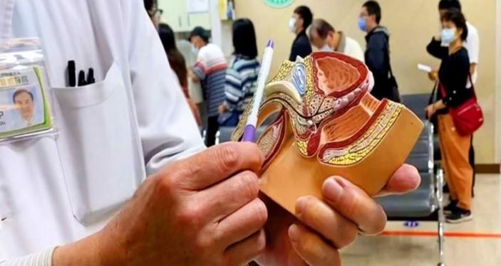 Tayvan'da uyuyan sevgilisinin cinsel organını kesti