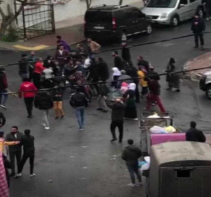 Arnavutköy'de kısıtlama gününde kavga