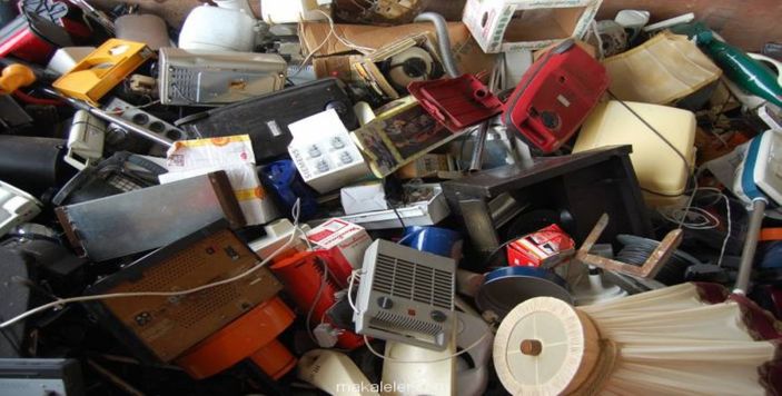 Kompulsif biriktirme hastalığı nedir? Kompulsif biriktirme hastalığı (istifçilik) belirtileri ve tedavisi