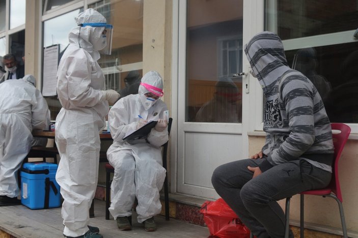Trabzon’da mevlide katılan 15 kişi koronavirüse yakalandı