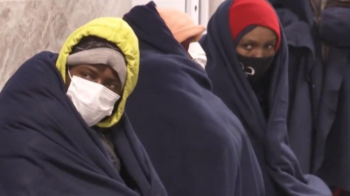 Alman kanalı ZDF, Yunanistan'ın mültecilere yaptığı zulmü görüntüledi