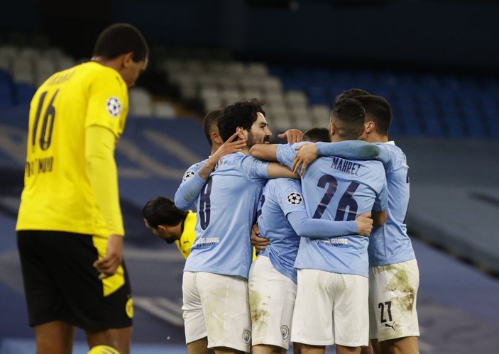Manchester City Şampiyonlar Ligi'nde Dortmund'u son dakikada yıktı